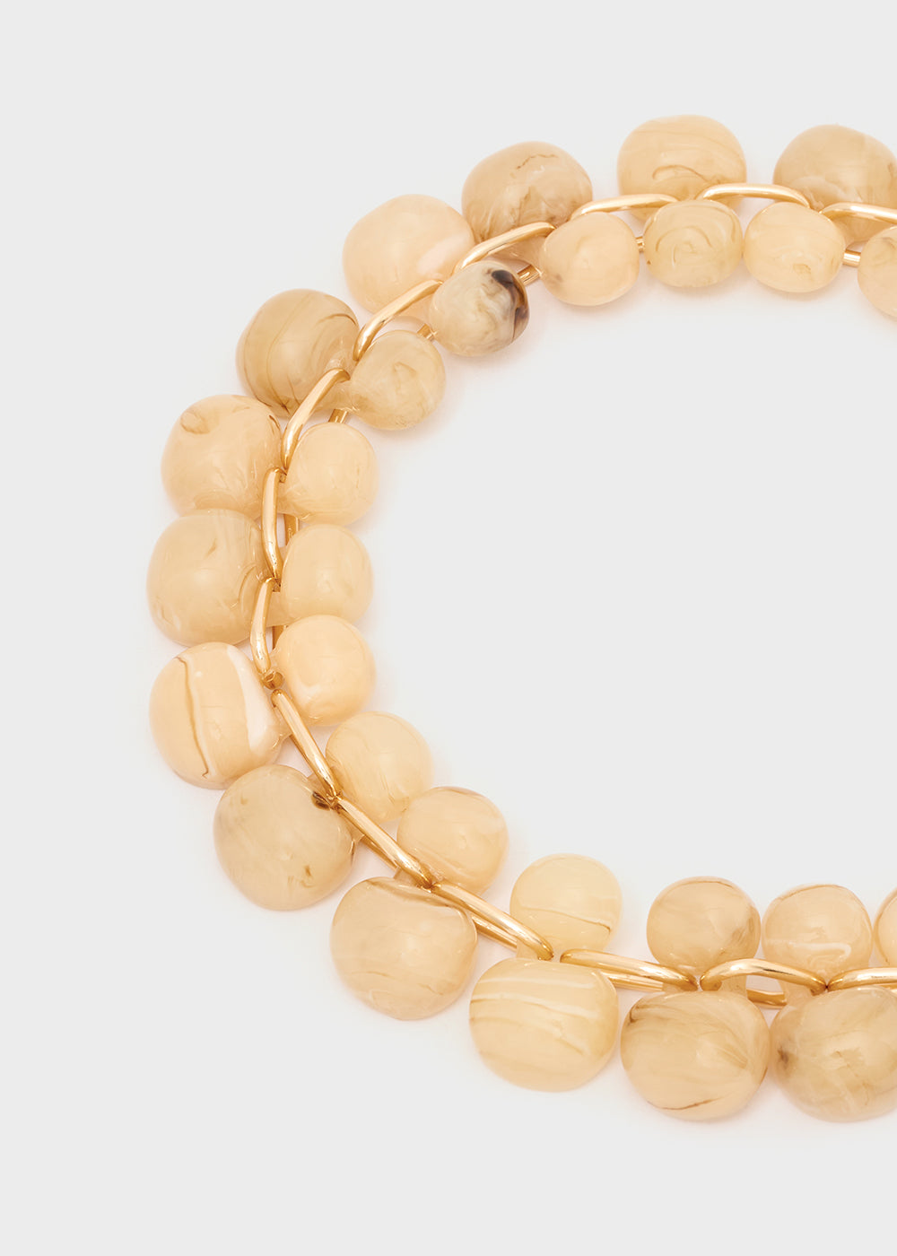 Collana a grappolo in resina beige