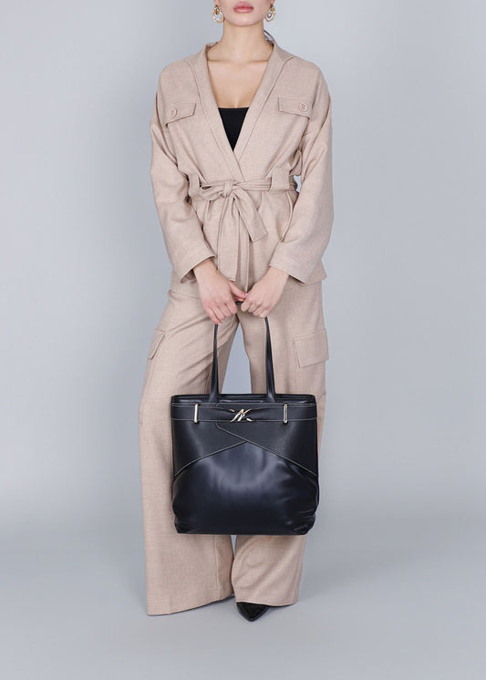 Shoulder bag with metal detail