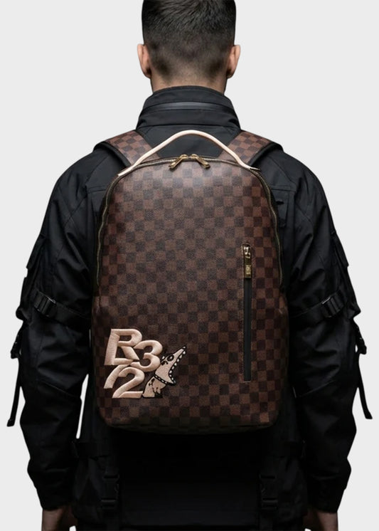 Zaino con logo ricamato frontale e trama a scacchi, "Limited Edition"