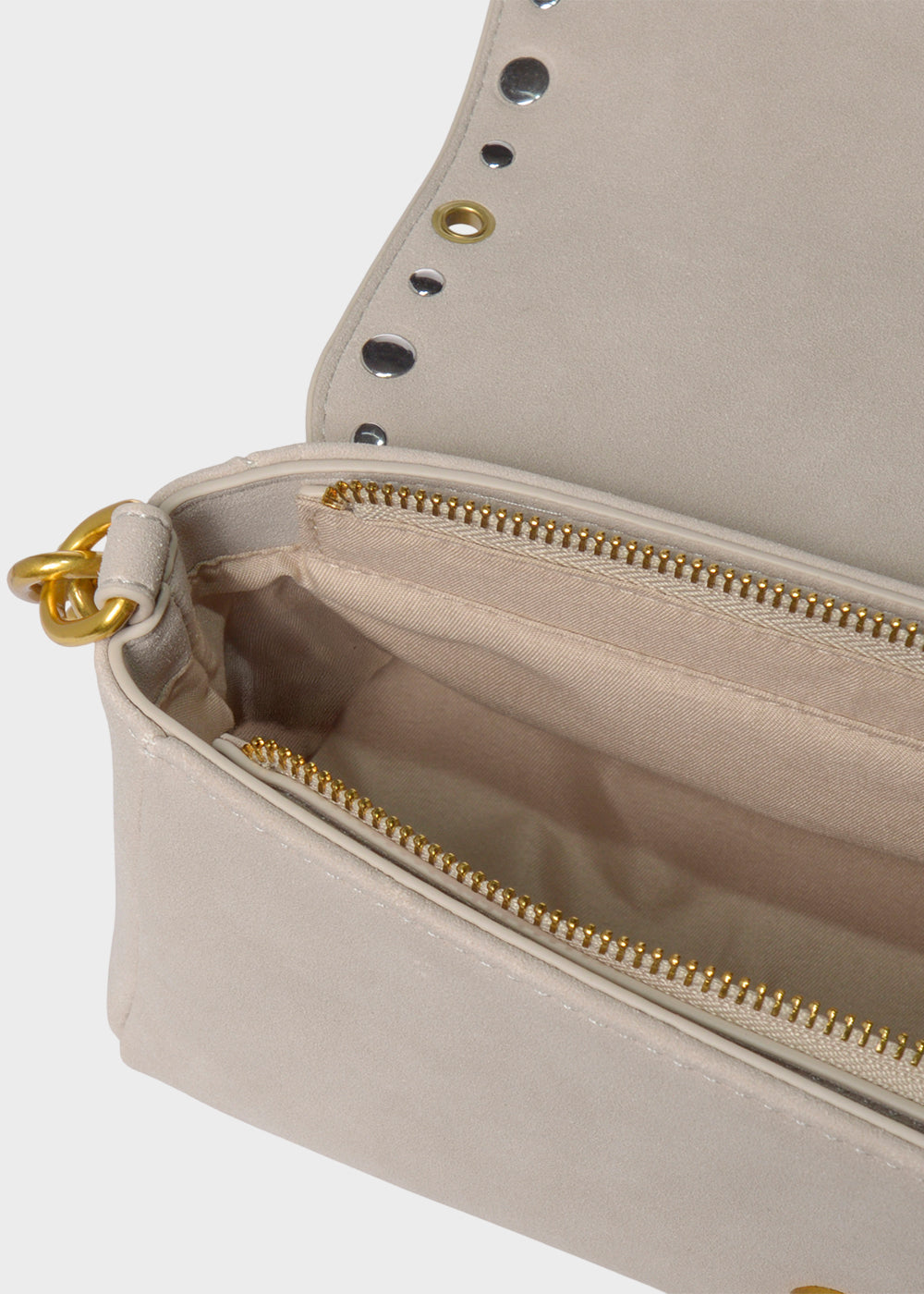 Borsa a tracolla Daisi con pattina e borchie frontali