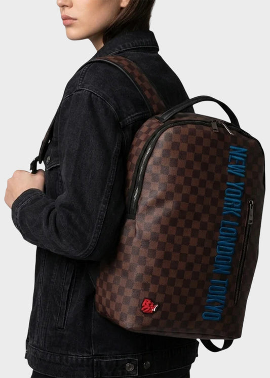 Zaino con ricamo frontale, logo e trama a scacchi, "Limited Edition"
