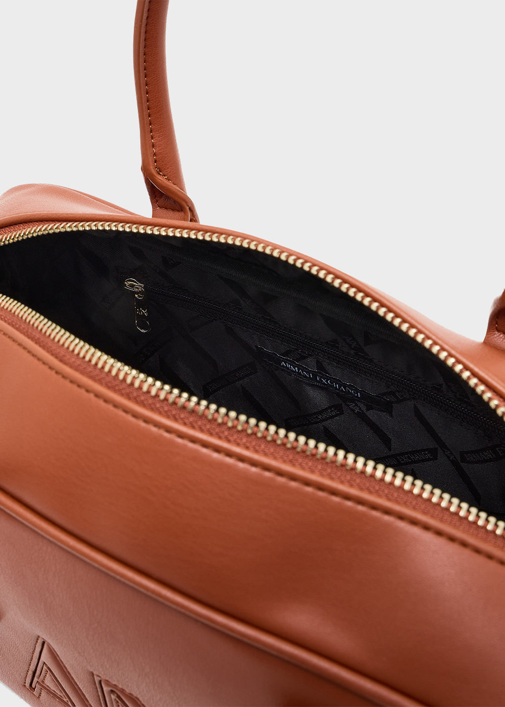 Scarlett M handbag with shoulder strap