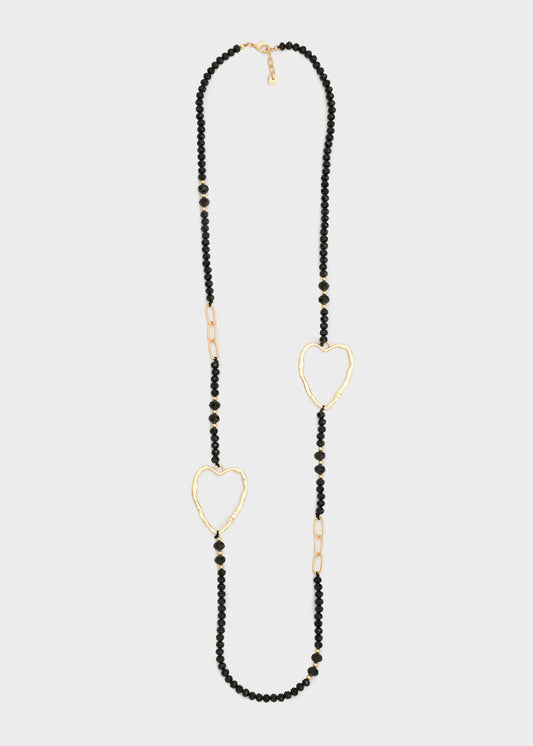 Long necklace with beads and hearts
