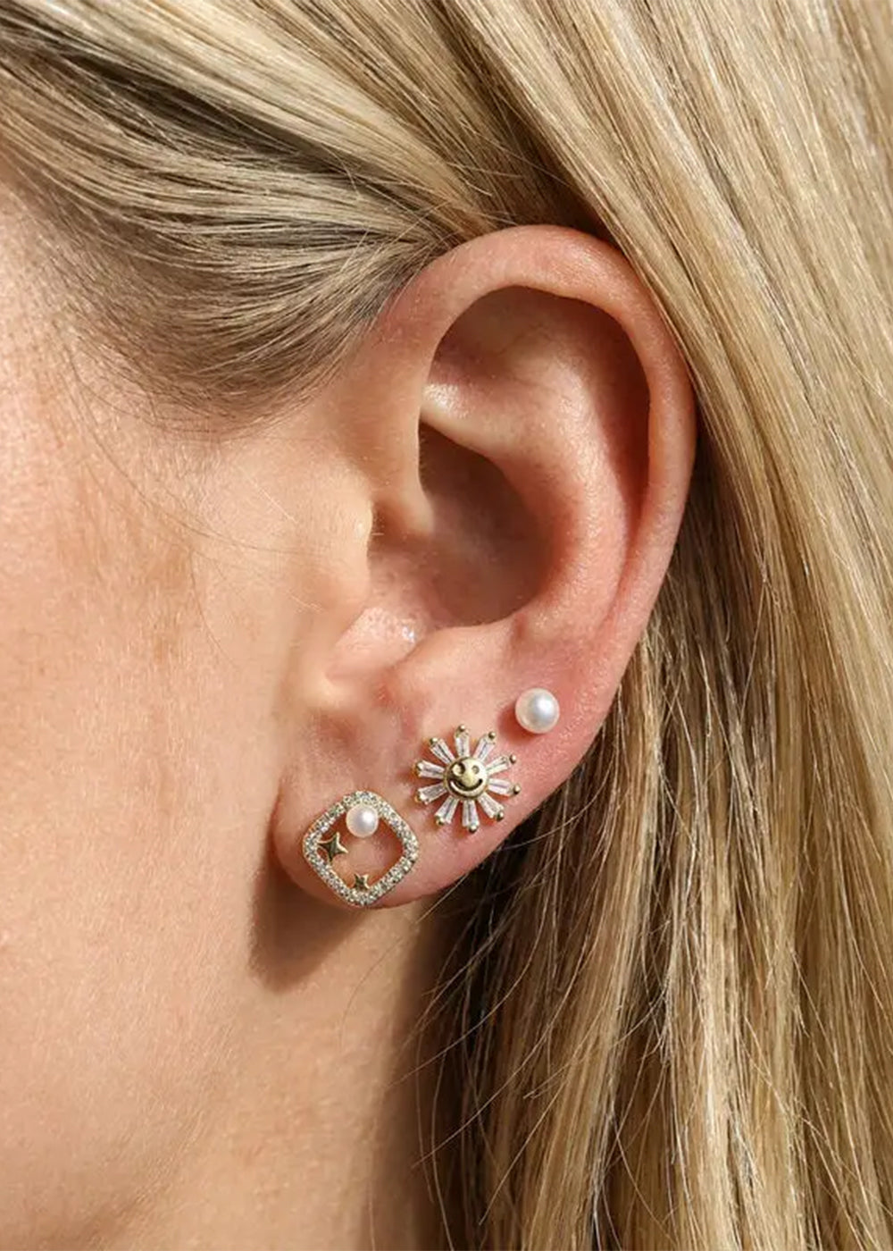 Orecchini in Metallo set da sei color oro fiore e cristalli