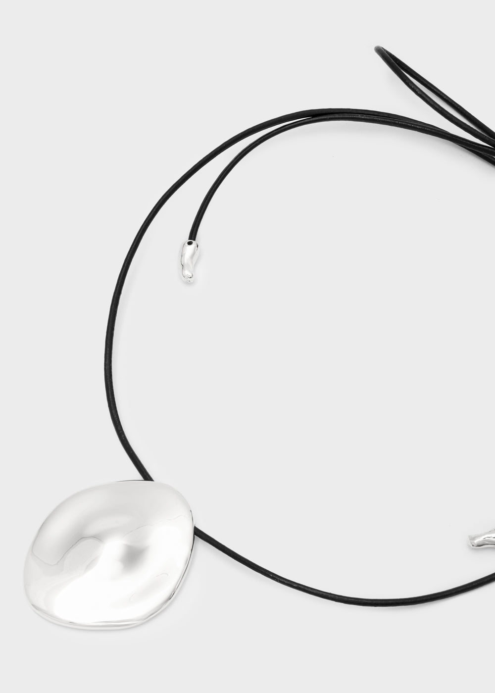 Shelly Rope Pendant Necklace-3
