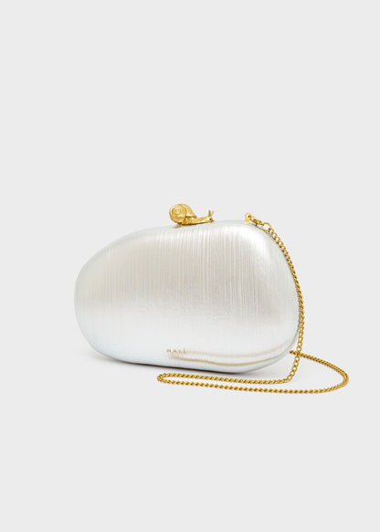 Clutch Zahra con chiusura Chiocciola e tracolla a catena