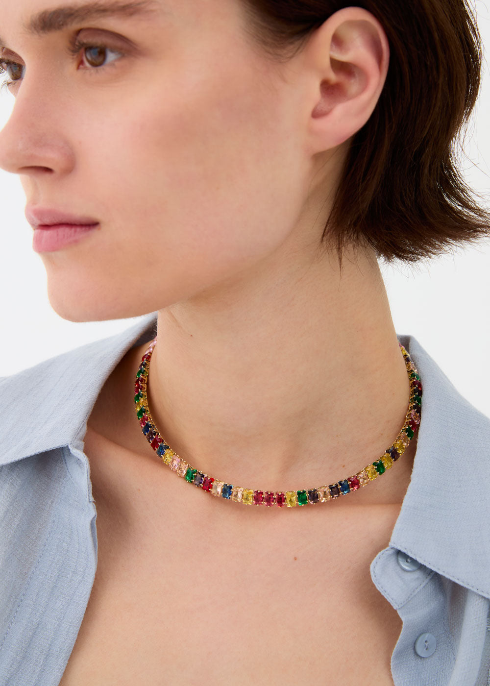 Collana girocollo con pietre colorate