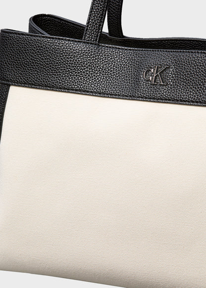 Borsa shopping in canvas media