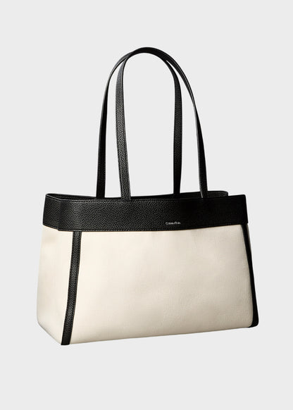 Borsa shopping in canvas media