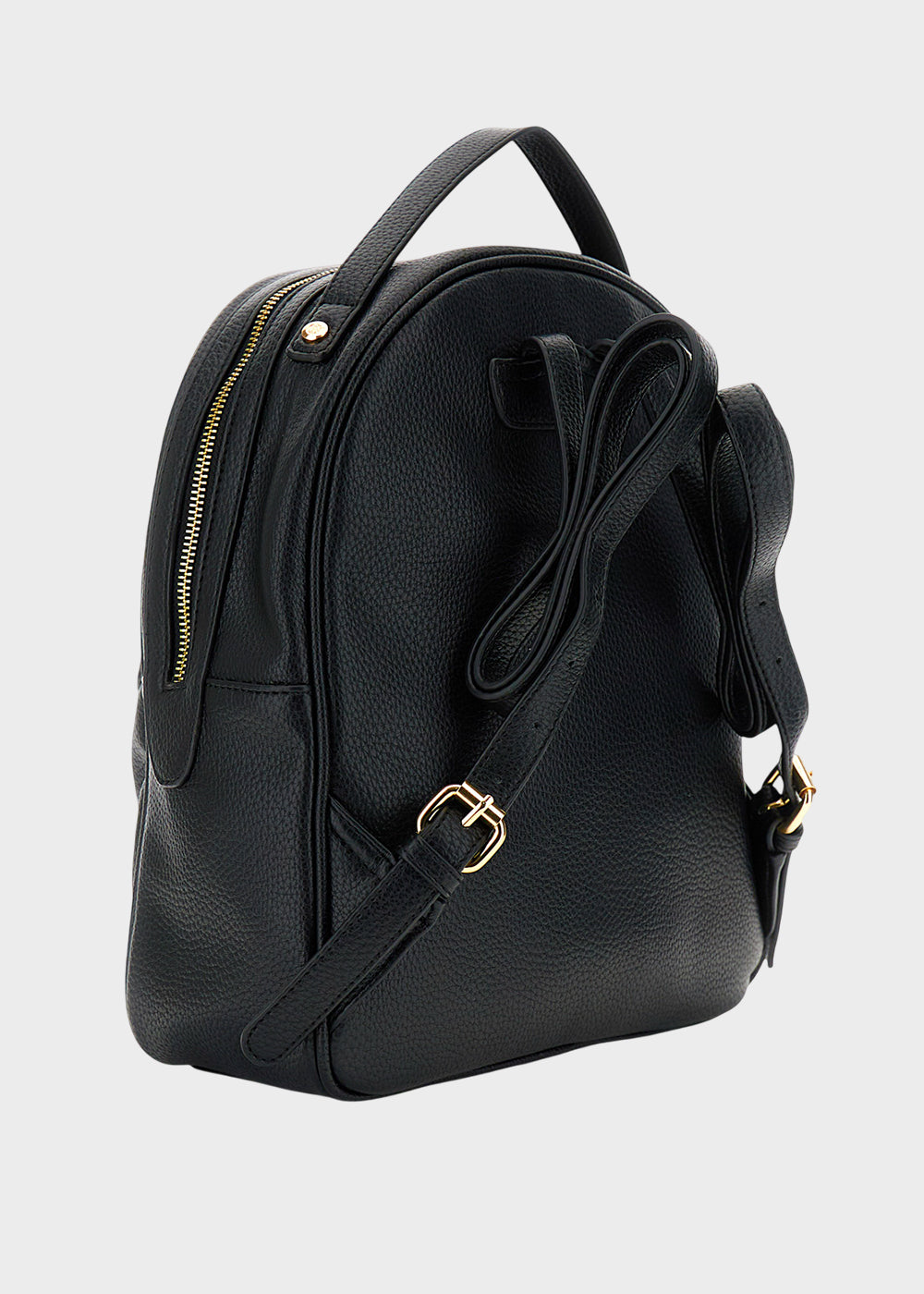 Zaino con zip frontale e logo metallico