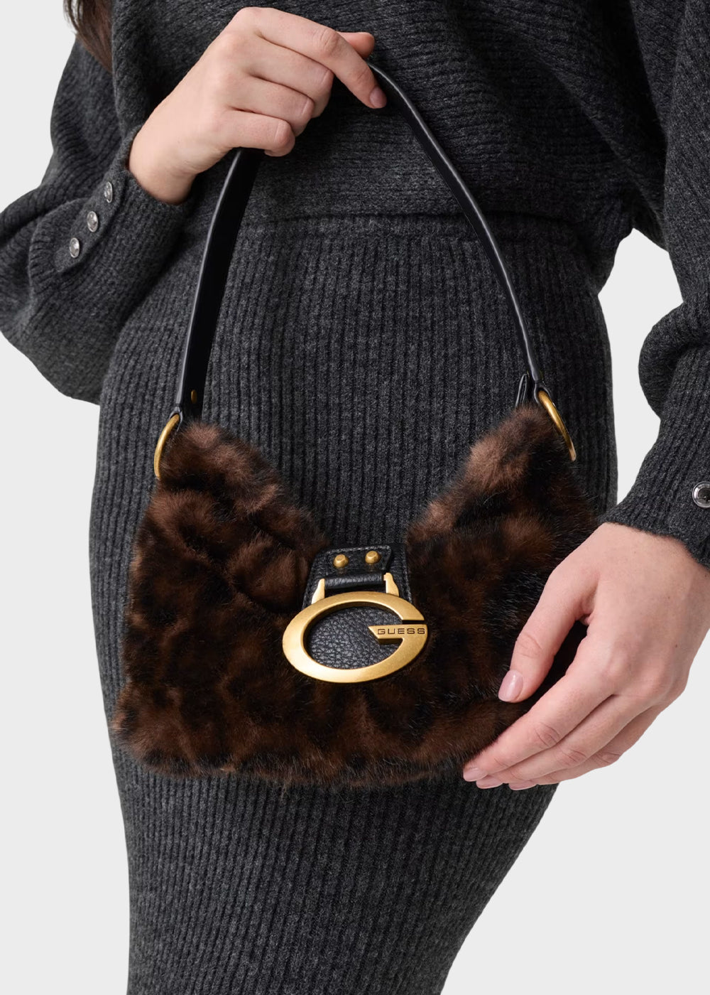 Borsa a spalla Camden Mini in pelliccia sintetica-2