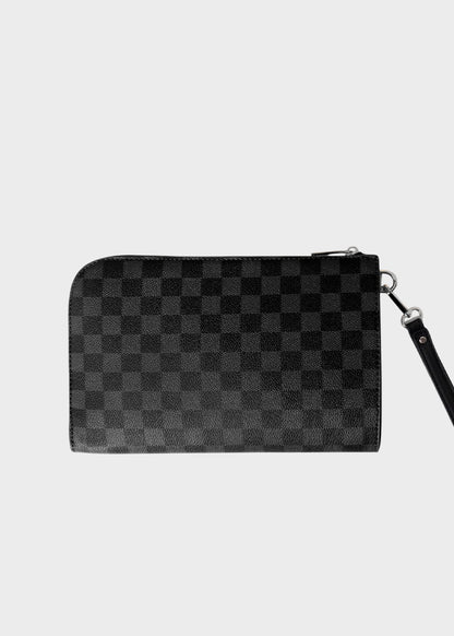 Pochette con manico da polso, logo ricamato frontale e trama a scacchi