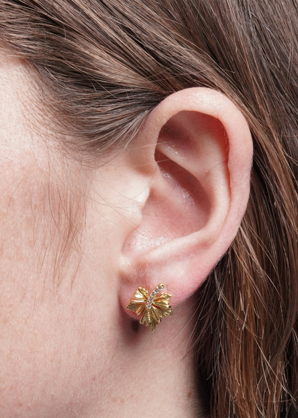 Orecchini in Metallo color oro con foglia