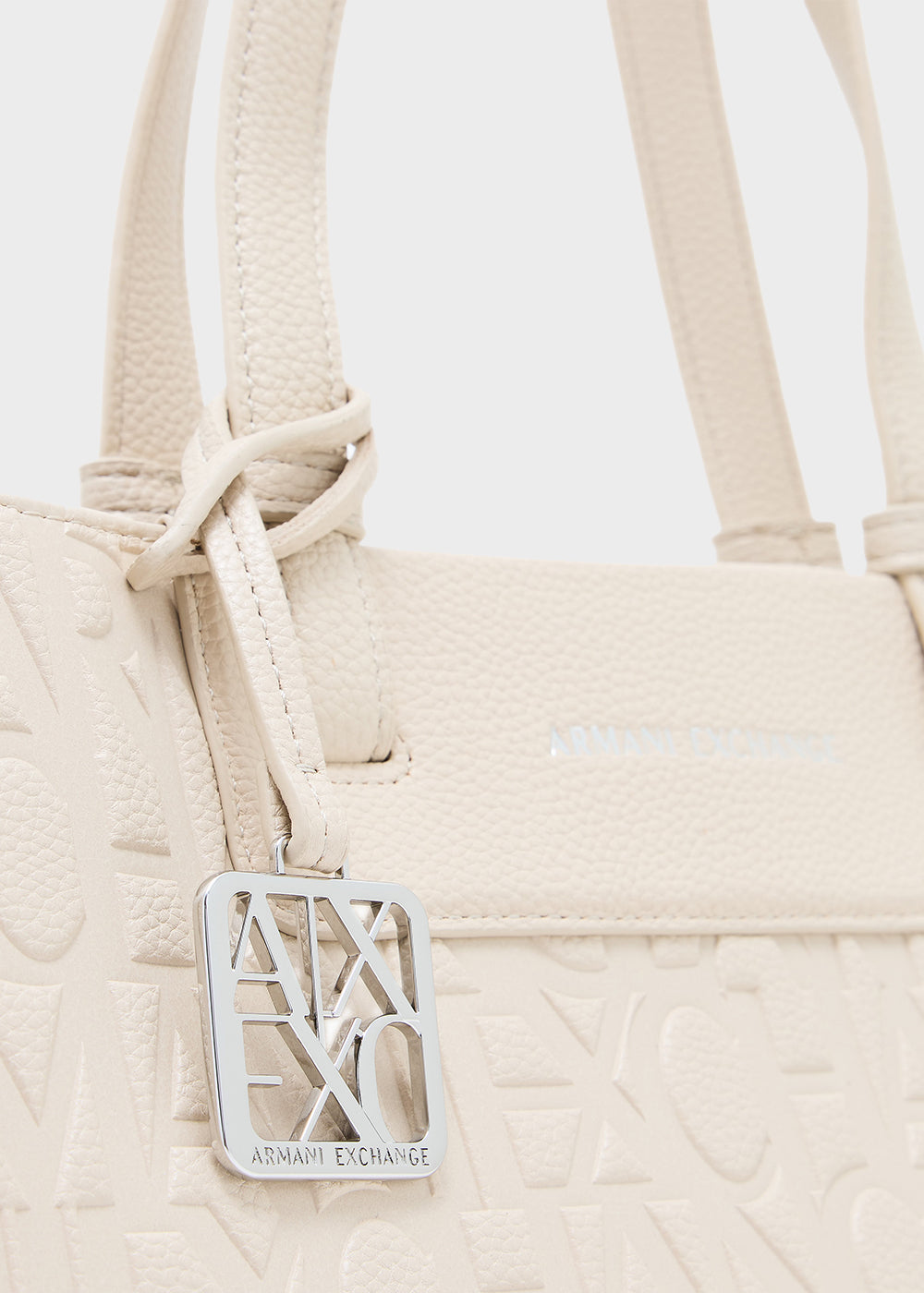 Liz Pebble M shopping bag with all-over logo