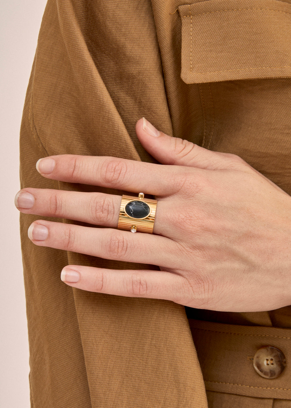 DANA BLACK STONE RING