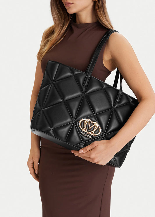 Shopping bag with front logo