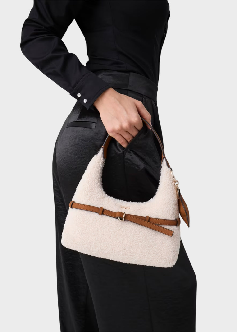 Borsa a spalla Taylor Mini lana sintetica con charm fiore-2