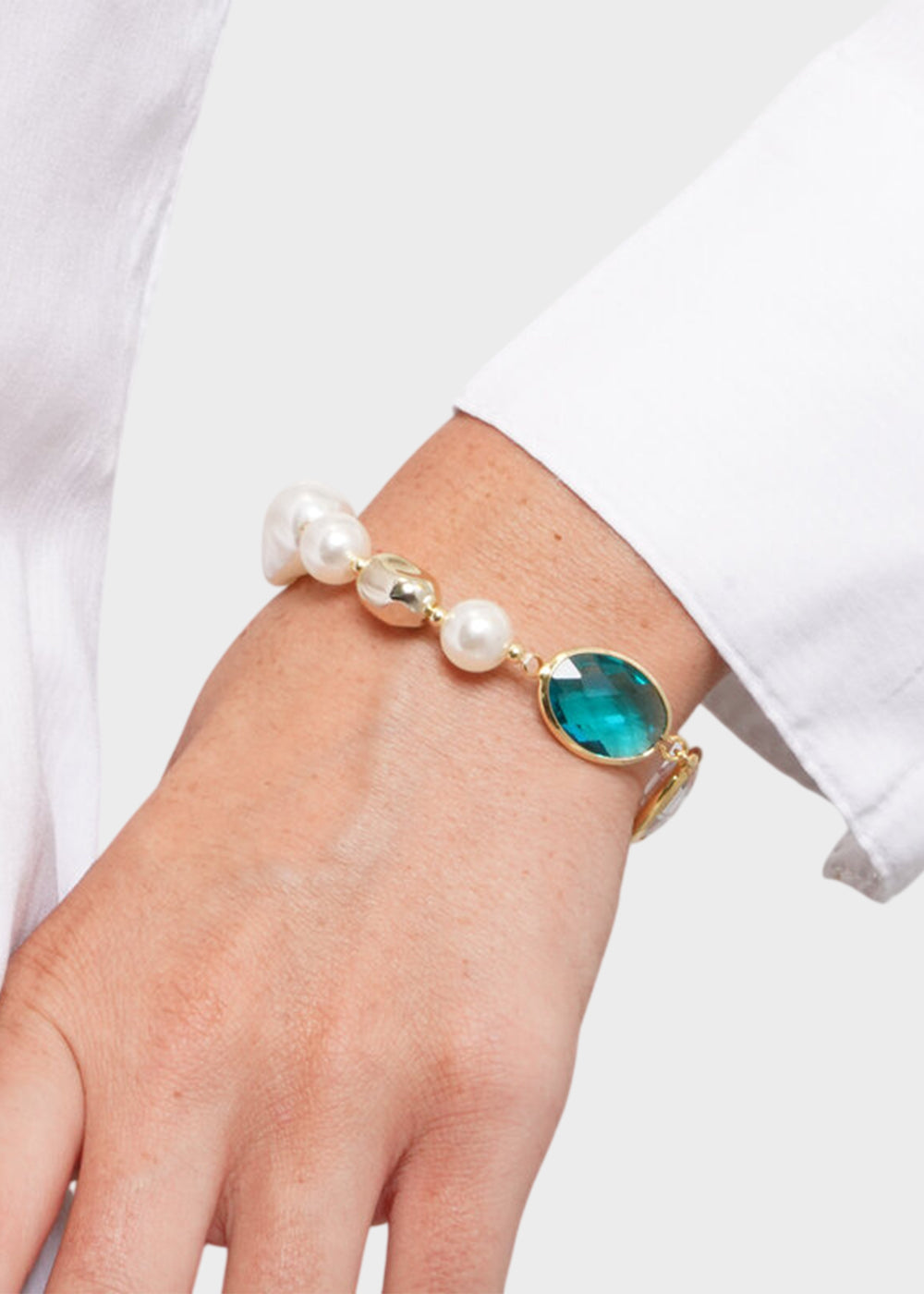 Bracciale in Metallo color oro con pietre colorate e perle