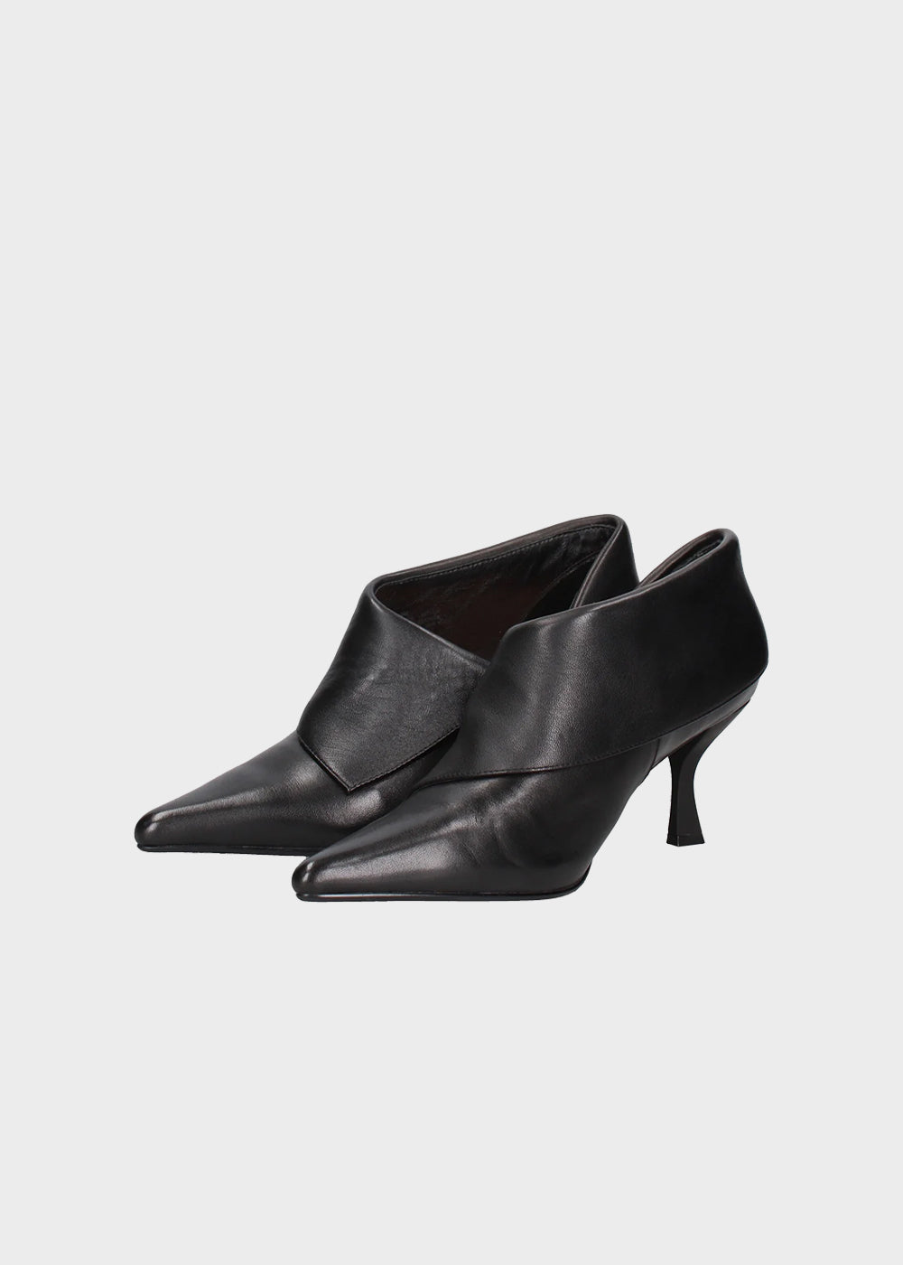 Leather ankle boots with 7 cm heel