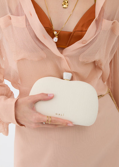 Clutch Sofia Plissé laminato con tracolla a catena