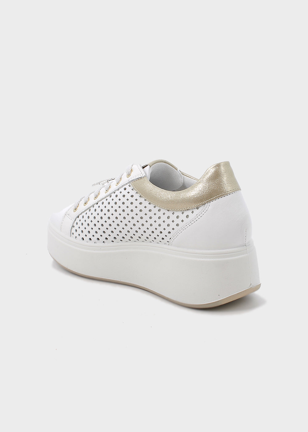 Scarpe con zeppa e lacci-3