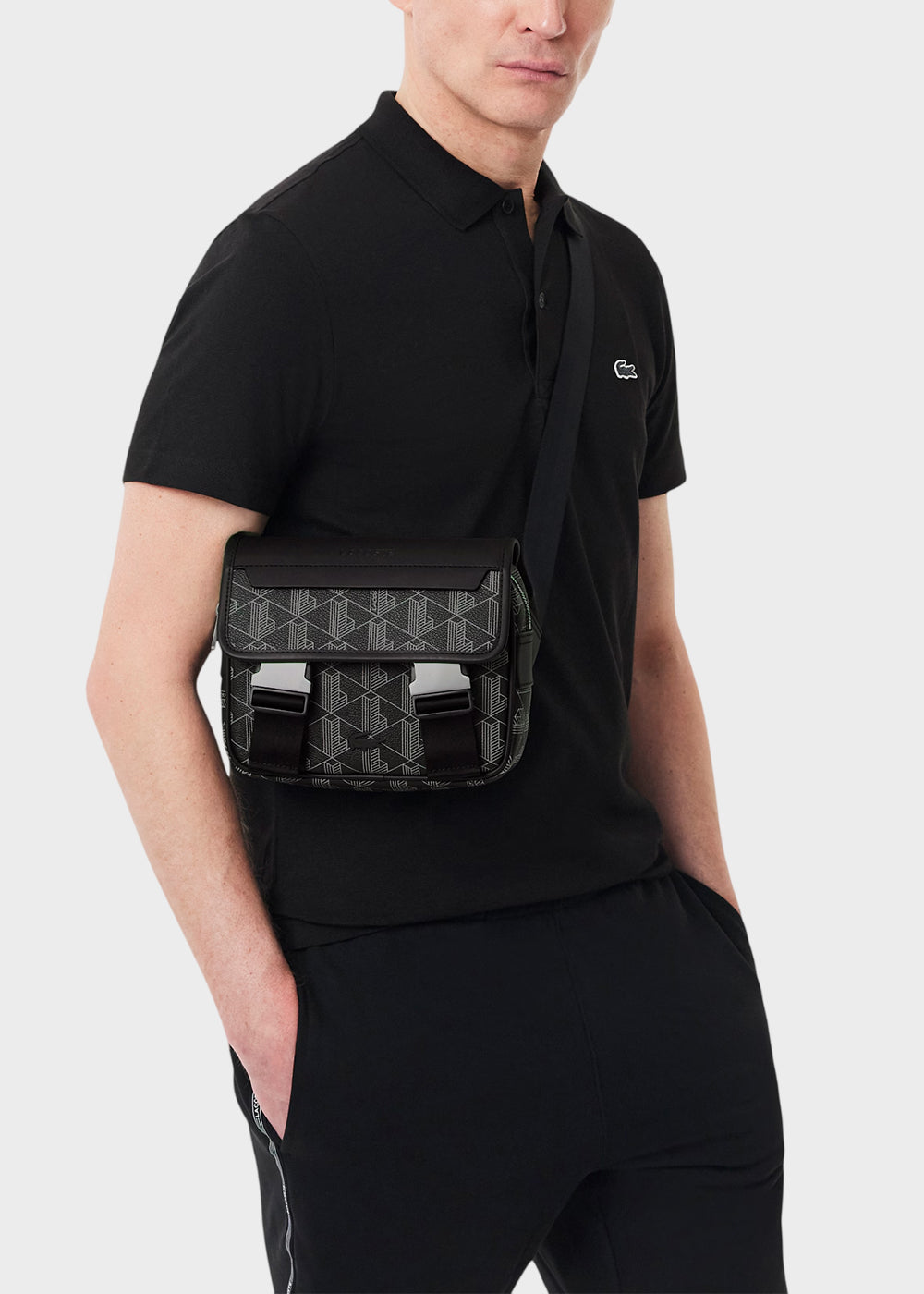 Borsa a tracolla The Blend con patta e doppio gancio monogram