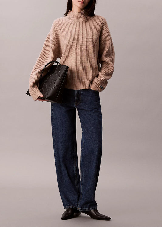 Tote bag with all-over monogram logo print