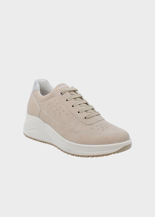 Scarpe con lacci elastici e soletta in Memory Foam