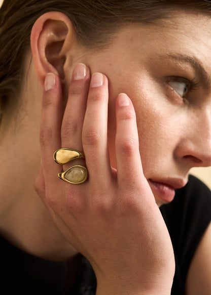 Anello Ory con pietra bianco oro in acciaio