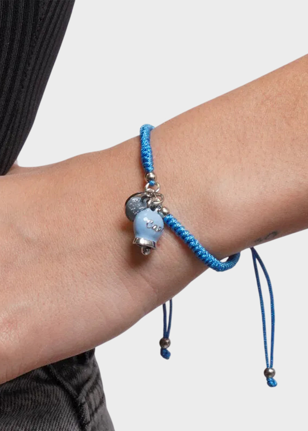 Bracciale in tessuto e Acciaio con Campanella Portafortuna Capri Anima Azzurra