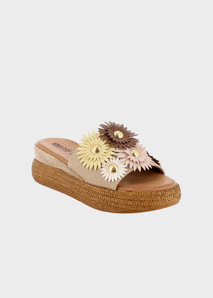 Pantofola con decorazioni floreali e zeppa (3 cm)