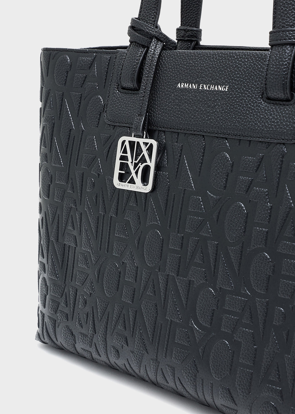 Liz Pebble M shopping bag with all-over logo