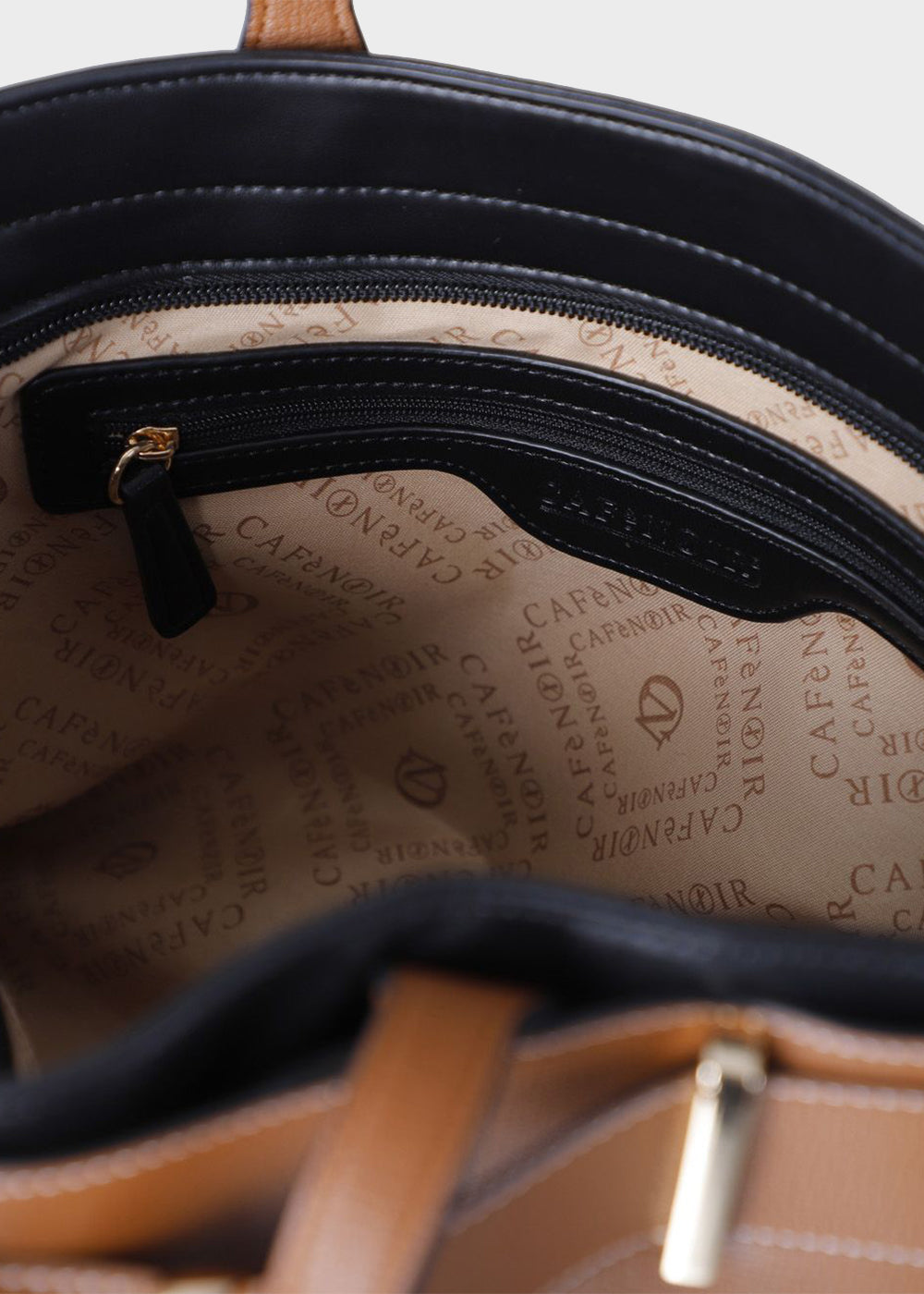 Handbag with shoulder strap and metal detail