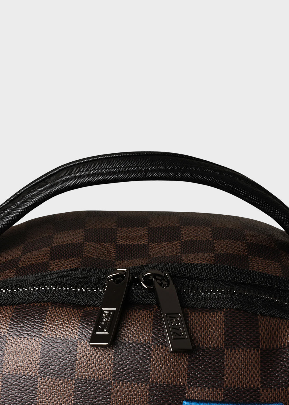 Zaino con ricamo frontale, logo e trama a scacchi, "Limited Edition"
