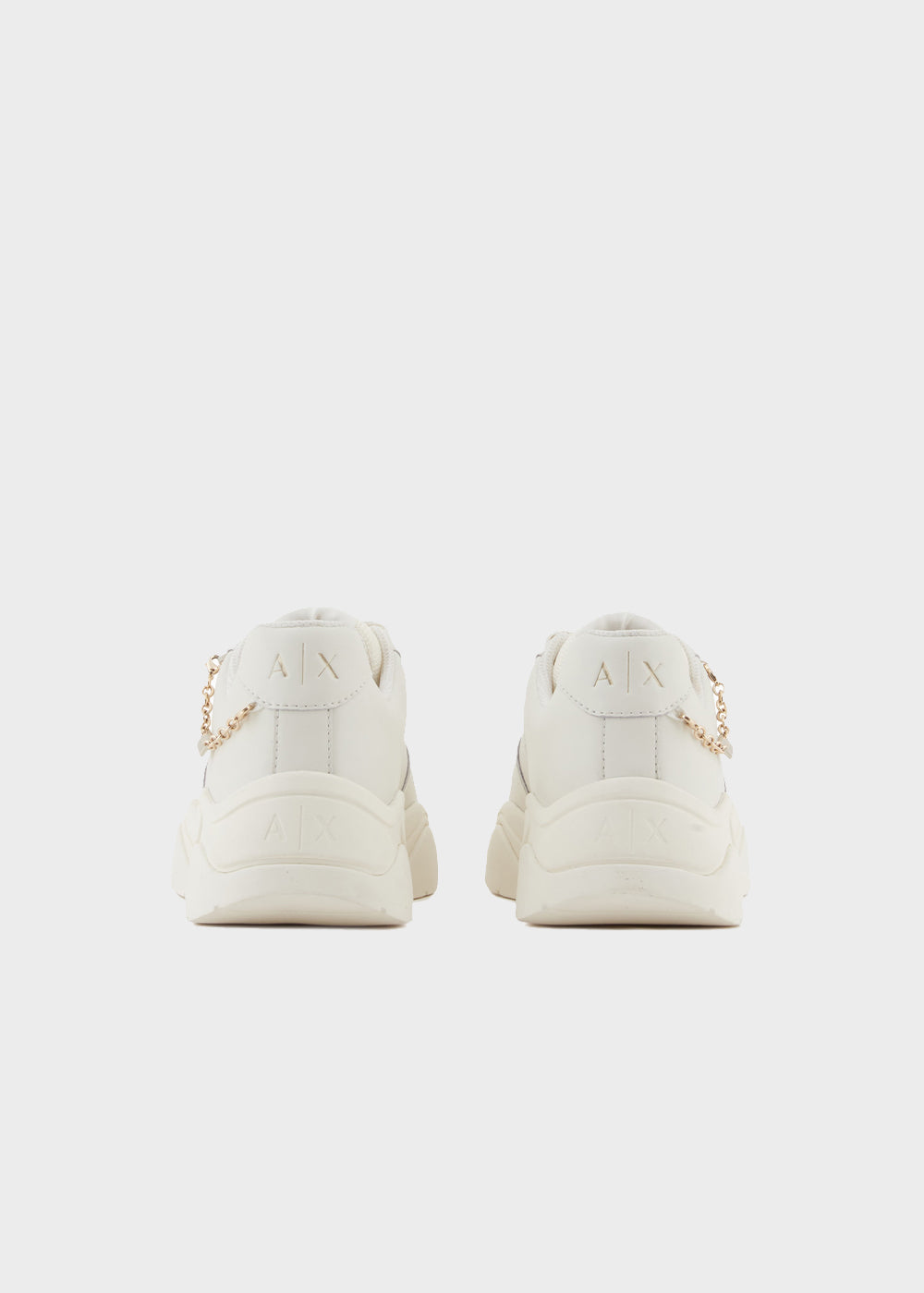 Sneakers con ciondolo-3