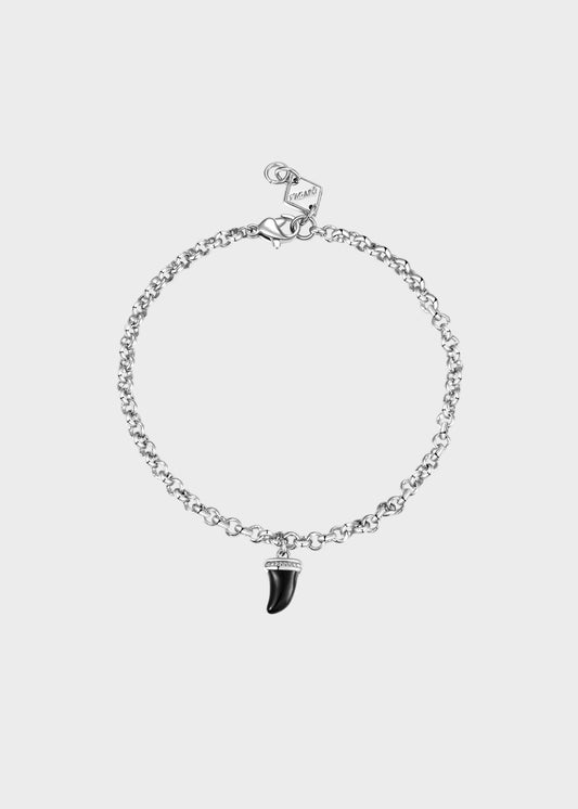 Bracciale Charisma in acciaio con pendente a forma di dente di squalo e smalto nero