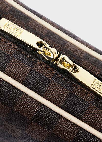Pochette con manico da polso e tracolla, logo ricamato frontale e trama a scacchi