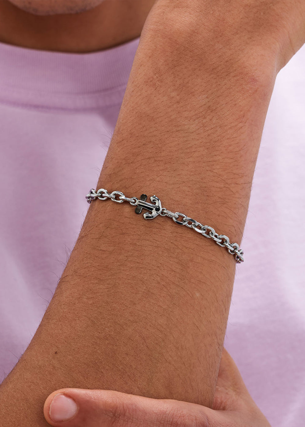 Bracciale Nautika in acciaio con centrale a forma di ancora con finitura pvd colore rutenio e zircone nero