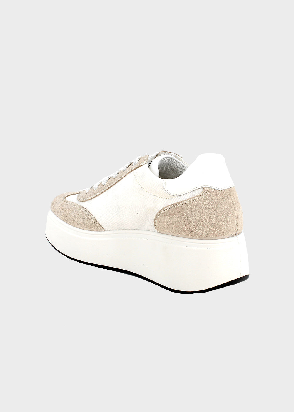 Scarpe con zeppa e lacci-3