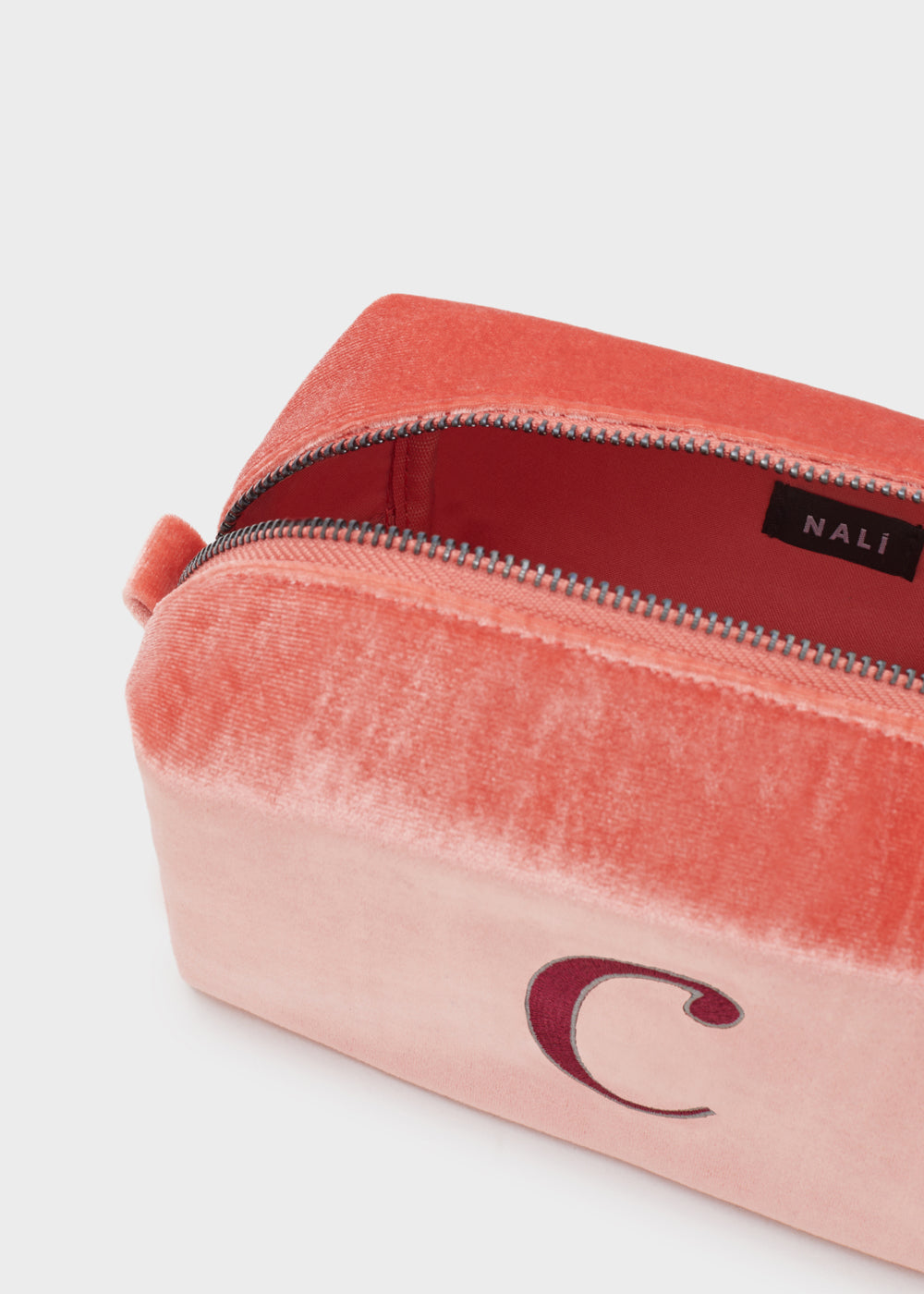 MAKEUP BAG (C)