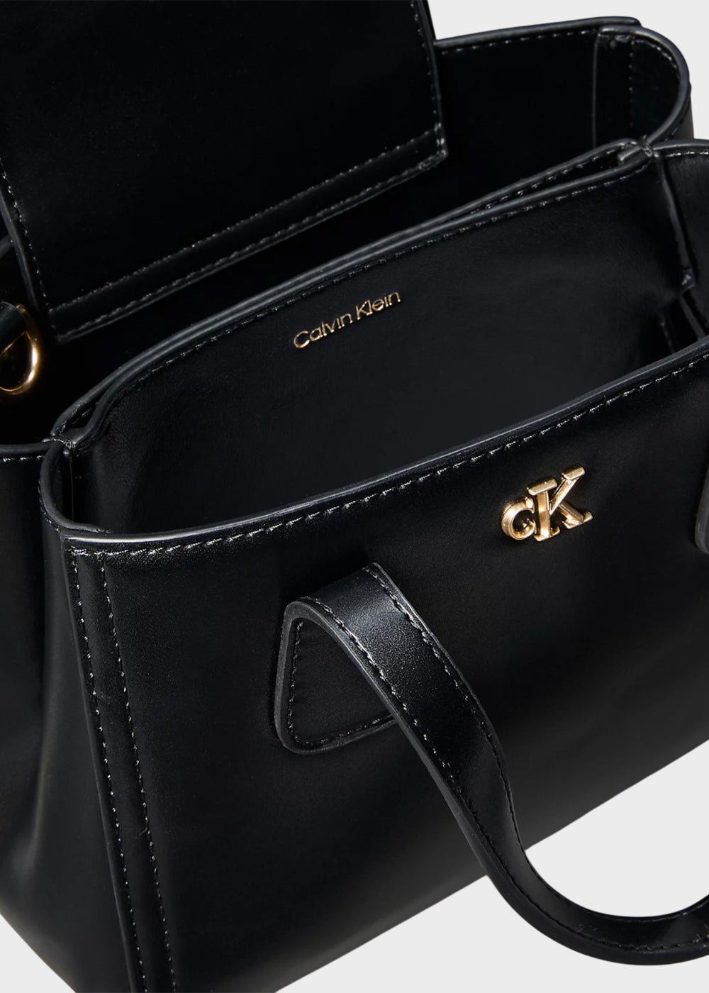 Borsa a mano con tracolla e logo metallico-4