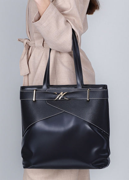 Shoulder bag with metal detail