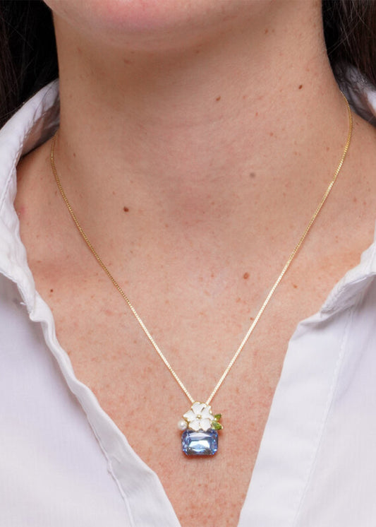 Collana in Metallo color oro con fiore e pietre colorate