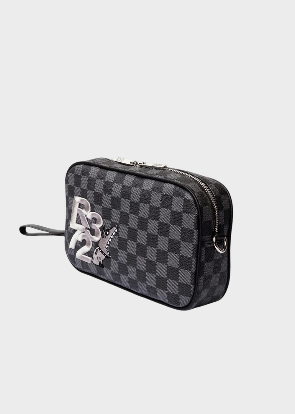 Pochette con manico da polso e tracolla, logo ricamato frontale e trama a scacchi