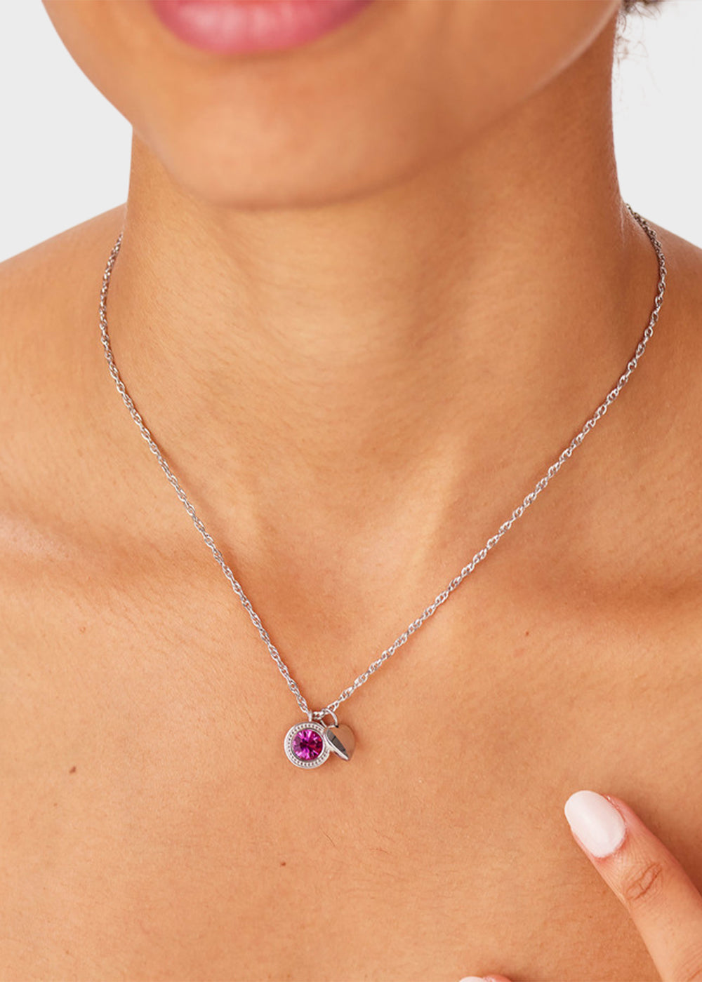 Collana Lucky Light girocollo in acciaio con cristallo magenta e pendente a forma di cuore
