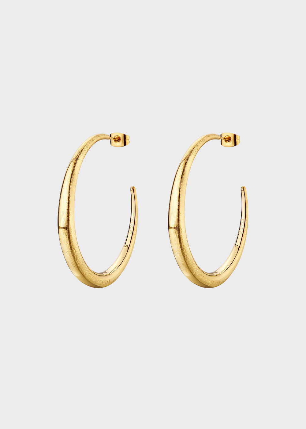 Orecchini a cerchio Chunky in acciaio con finitura pvd oro 14K