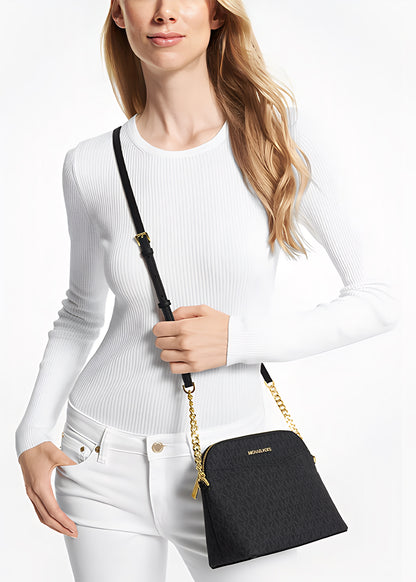 Jet Set Travel Medium Bag