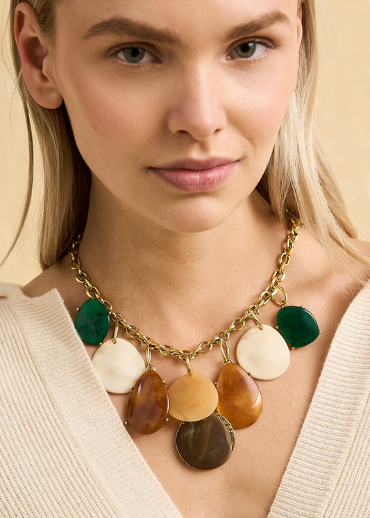 Collana pendenti resina marrone