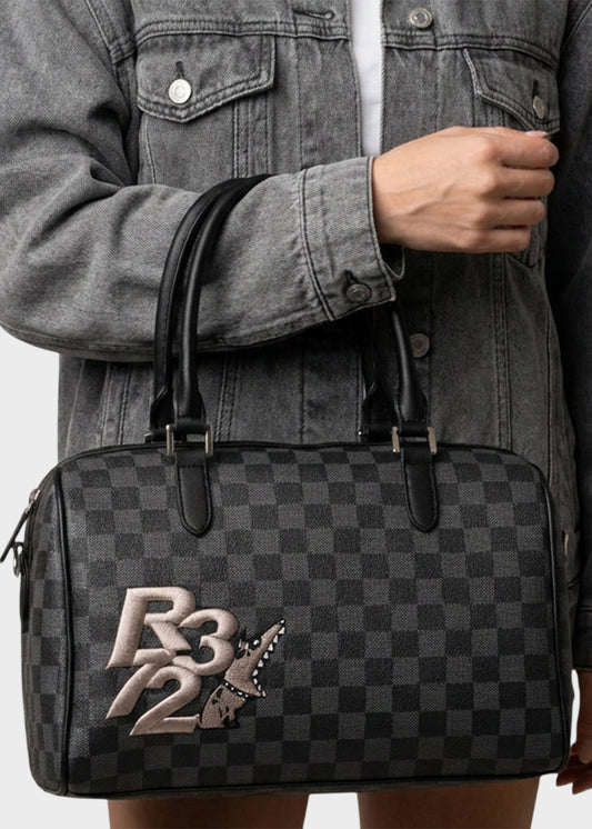 Borsa a mano con tracolla, logo ricamato frontale e trama a scacchi