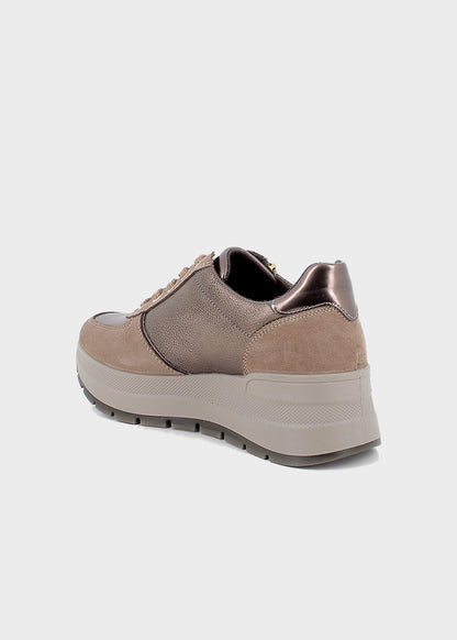 Scarpe con zeppa e zip